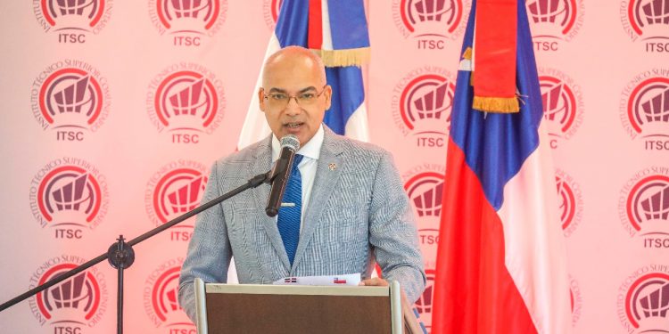 Tyrone Dotel destaca la importancia del maestro de ceremonias como clave del éxito en todo evento
