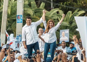 ¿David o Carolina? ¿Carolina o David?