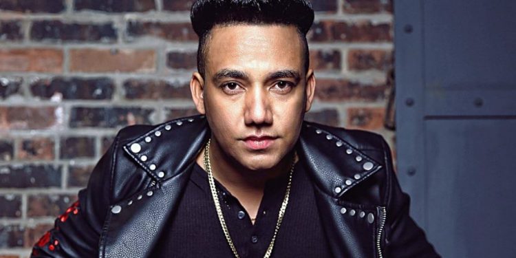 Lovera Discotec pagará RD$14 millones a Elvis Martínez por dos shows en Santiago