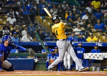 Águilas dominan el Clásico, Toros extienden su racha y Sanó explota con dos jonrones