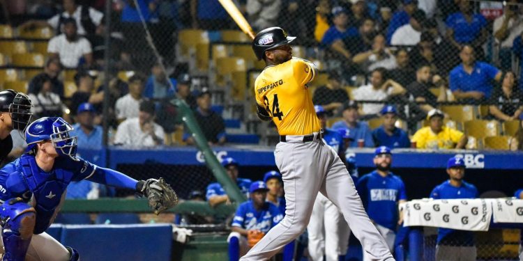 Águilas dominan el Clásico, Toros extienden su racha y Sanó explota con dos jonrones