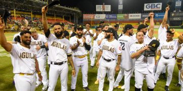 Águilas Cibaeñas aseguran su pase al Round Robin con blanqueada dominante sobre el Escogido