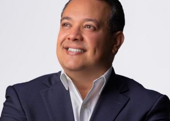 Callar también es una forma de traición