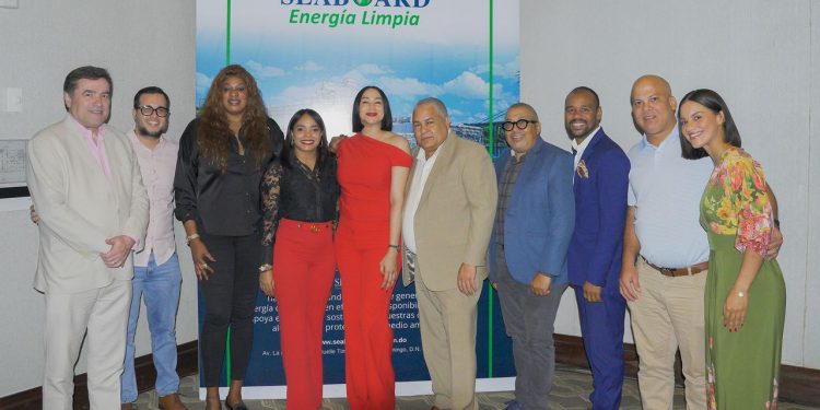 Seaboard fortalece lazos con el deporte y la crónica deportiva en su tradicional encuentro navideño