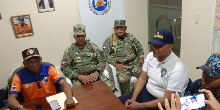 Defensa Civil refuerza operativo preventivo por fin de año en Santiago