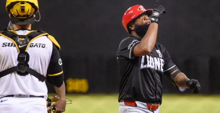 Escogido impone su poder en Santiago y Toros arrancan con autoridad el Round Robin