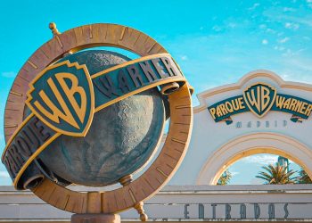 Trump cuestiona la posible compra de Warner Bros Discovery por parte de Netflix