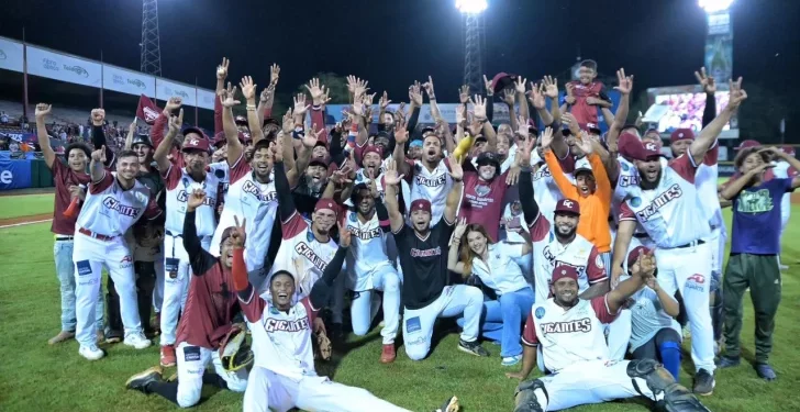 Gigantes del Cibao aseguran semifinal y despiden al Licey en dramática jornada