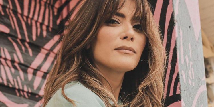 Kany García anuncia concierto en el Estadio Quisqueya para mayo de 2026