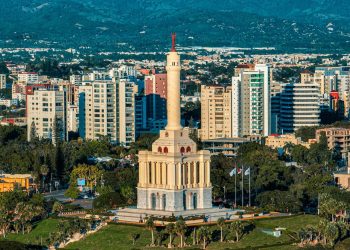 APAP impulsará transformación inclusiva del Monumento a los Héroes de la Restauración