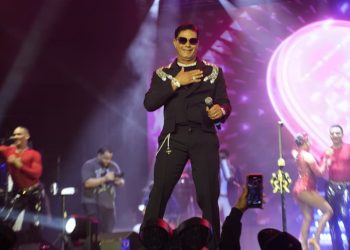 Raulín Rodríguez consagra dos noches inolvidables en Santiago con la fuerza de la bachata