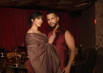 Hony Estrella e Ismael Almonte anuncian alianza para llevar a escena “Los Amigos de Ellos Dos”