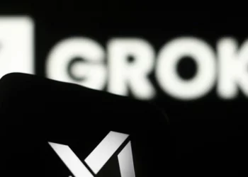 Grok limita su generador de imágenes tras escándalo por contenido sexual falso