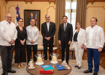 Abinader respalda alianza cultural con Berklee y destaca impulso al talento musical dominicano