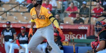 Pitcheo aguilucho frena a los Leones y Toros se mantienen al acecho del liderato