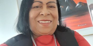 Águeda Alejo buscará la reelección al frente de la Asociación de Locutores de Santiago