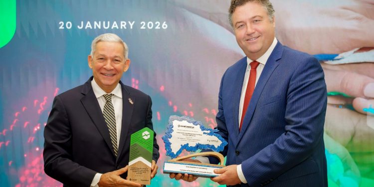 BANFONDESA marca un hito financiero con bono sostenible dominicano en Luxemburgo