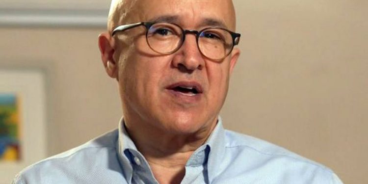 Domínguez Brito respalda llamado de la Iglesia y advierte que la corrupción hiere a la nación