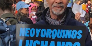 Afirma gobierno Abinader sigue olvidando dominicanos en el exterior