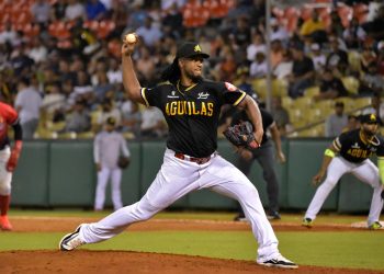Águilas vencen al Escogido con dominio de De la Cruz y jonrón de Taveras