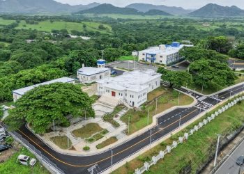 Abinader inaugura moderna Plaza Multiuso en El Seibo y proyecta a Miches como eje del nuevo turismo dominicano