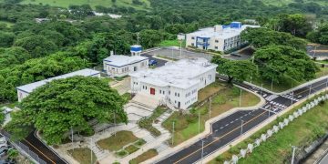 Abinader inaugura moderna Plaza Multiuso en El Seibo y proyecta a Miches como eje del nuevo turismo dominicano