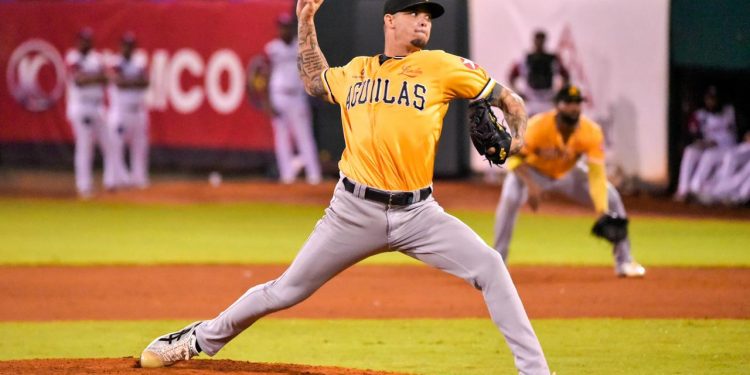 Águilas remontan en Macorís y aprietan la lucha en el Round Robin