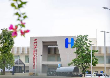SNS ejecuta remozamiento de plafones en hospital de la provincia Duarte