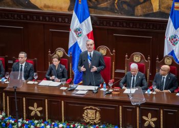 Abinader traza rumbo al desarrollo con Meta RD 2036 y resalta estabilidad económica