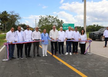 Abinader entrega moderna vía que integra a Villa Riva al eje estratégico del Nordeste