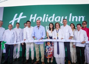 Abinader inaugura moderno Holiday Inn en Puerto Plata y refuerza la reactivación turística del norte