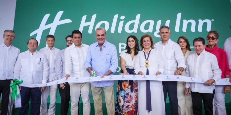 Abinader inaugura moderno Holiday Inn en Puerto Plata y refuerza la reactivación turística del norte