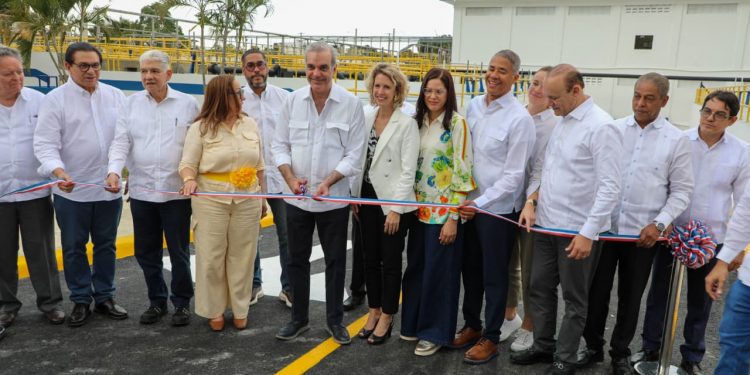 Abinader y Coraasan inauguran obras clave que transforman el servicio de agua potable en Santiago