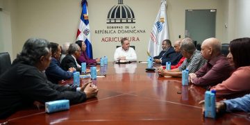 Comerciantes detallistas respaldan gestión agrícola y descartan falta de pollo y huevos