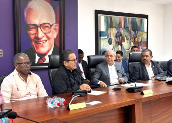 Danilo Medina expresa apoyo a demandas de profesionales agropecuarios