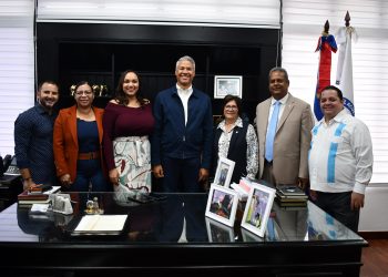 Diputados de Santiago destacan impacto de obras de CORAASAN en agua potable y saneamiento
