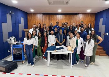 Jornada académica fortalece la anestesiología cardiovascular en Santiago con enfoque en sedación segura