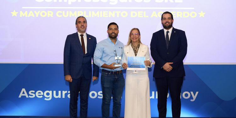 La Monumental de Seguros exalta a sus Productores Estrella por su desempeño sobresaliente en 2025