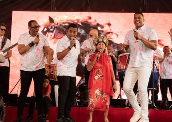 Merengue y tradición oriental se fusionan en histórica celebración del Año Nuevo Chino 2026