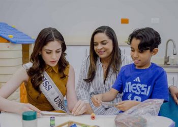 Miss Universo impulsa la inclusión con visita al CAID en Santo Domingo Este