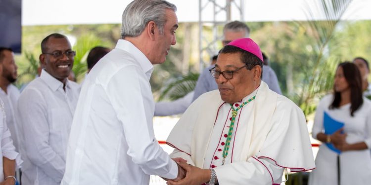 Obispo de Azua destaca impulso histórico del Gobierno al desarrollo del Sur dominicano