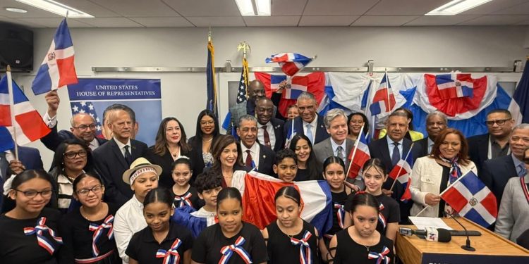 Nueva York vestirá de rojo, blanco y azul sus íconos arquitectónicos en honor a la República Dominicana