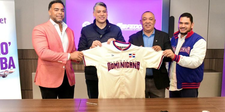Arajet firma como línea oficial de los equipos nacionales de la Federación Dominicana de Béisbol