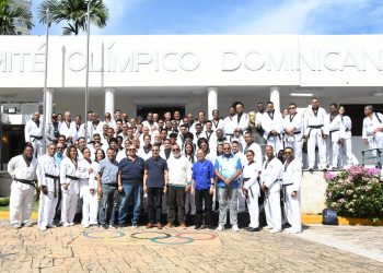 Taekwondo dominicano fortalece su base técnica rumbo a los Juegos Centroamericanos y del Caribe 2026