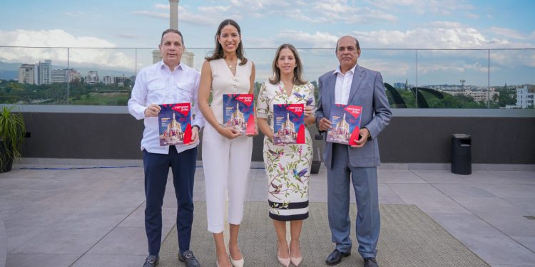 Nace revista “Visitando Santiago” para impulsar la cultura, gastronomía y turismo de la ciudad corazón