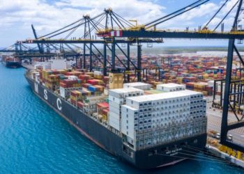 Alza arancelaria de EE. UU. sacude comercio dominicano y pone en pausa negociaciones bilaterales