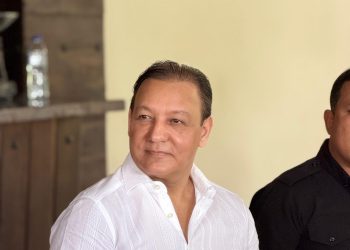 Abel Martínez arremete contra el Gobierno por alza de combustibles y crisis económica
