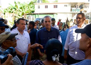 Abinader dispone ayudas y obras estructurales tras inundaciones en Gaspar Hernández