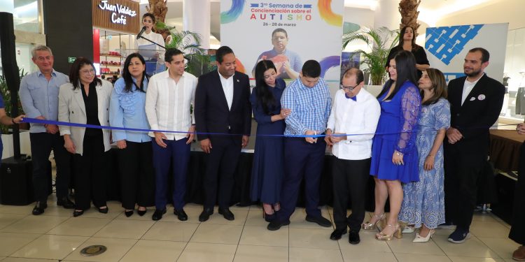 Ágora impulsa inclusión con jornada dedicada al autismo entre arte y conciencia social