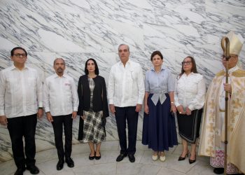 Autoridades conmemoran con solemne Tedeum la gesta histórica del 30 de Marzo en Santiago